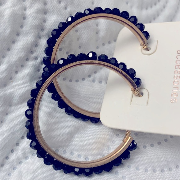 Hoop Earrings - Picture 5 of 5